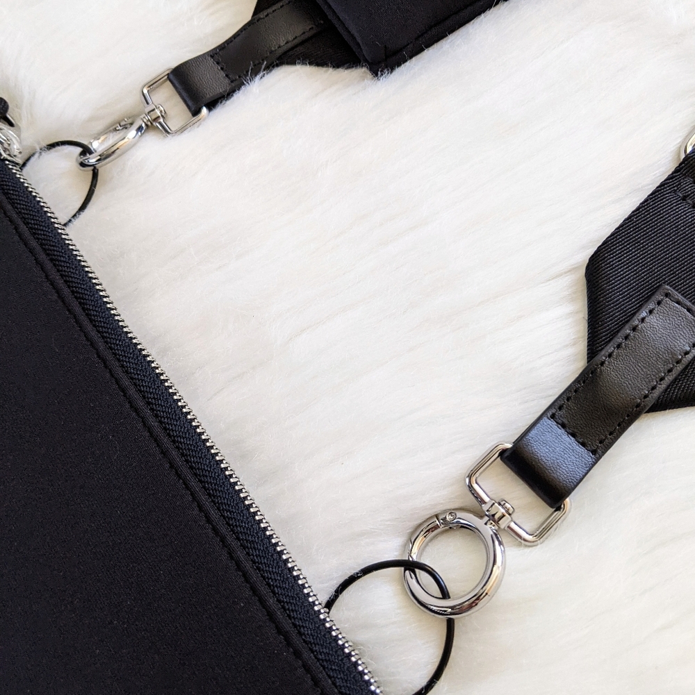 Athleta Revive Modular Black Crossbody Bag Like New - Picture 10 of 14